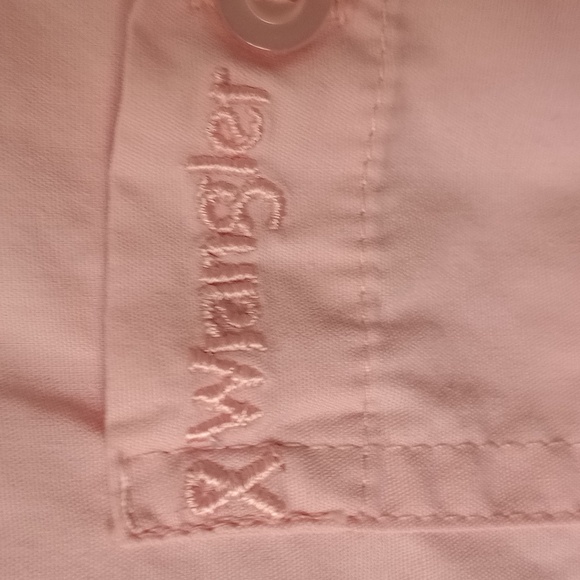 Wrangler Pink Breast Cancer size Medium - Picture 3 of 10